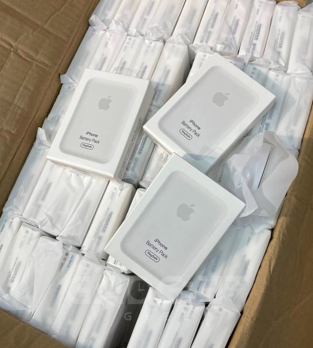 Apple MagSafe Battery Pack